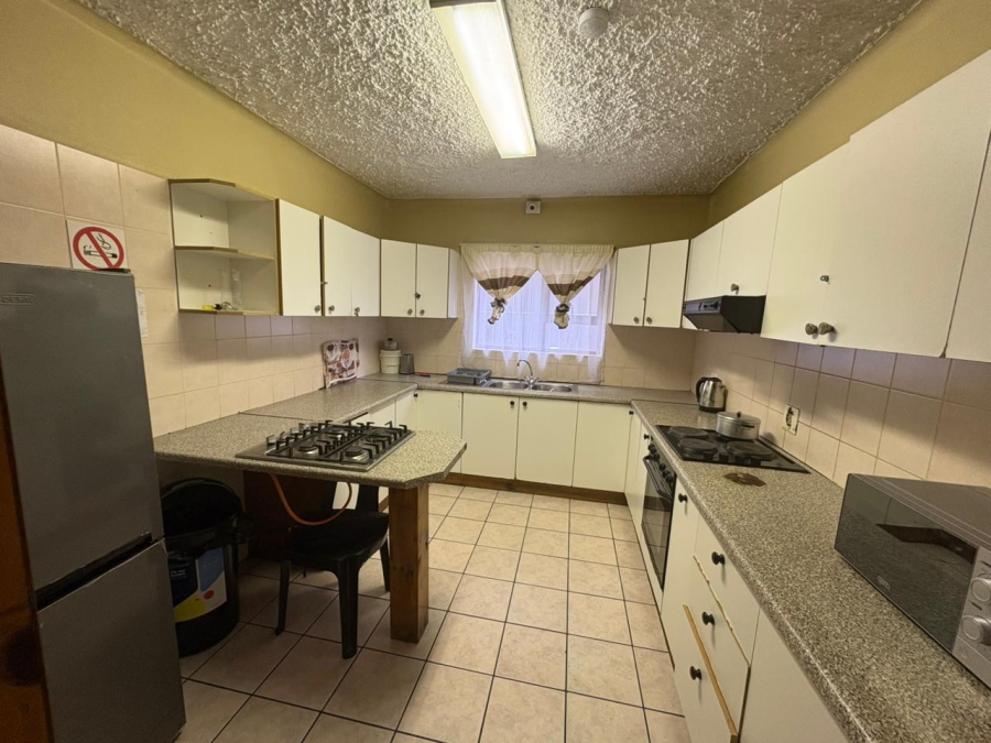 10 Bedroom Property for Sale in Southernwood Eastern Cape